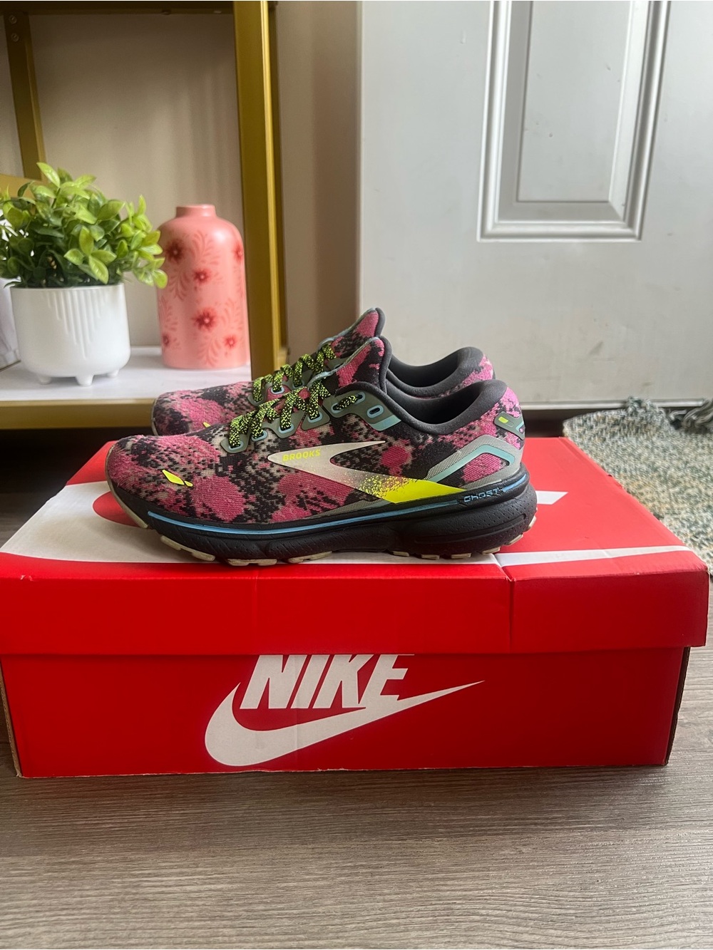 Brooks Ghost 15 Drip 2023 Women's Pink Gray Running Shoes 1203801B479